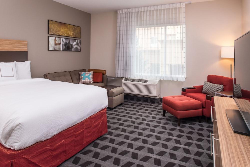 Towneplace Suites By Marriott Мърсед Екстериор снимка