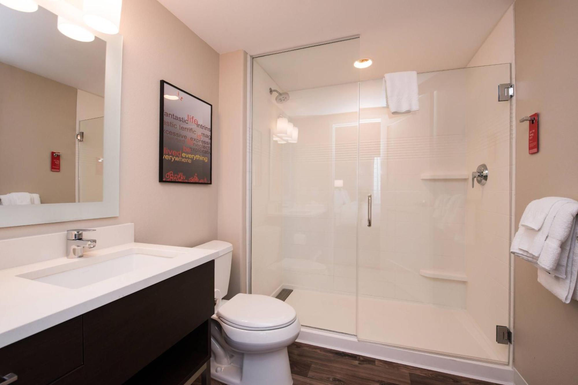 Towneplace Suites By Marriott Мърсед Екстериор снимка